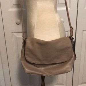 Crossbody H&M purse that will go with everything!